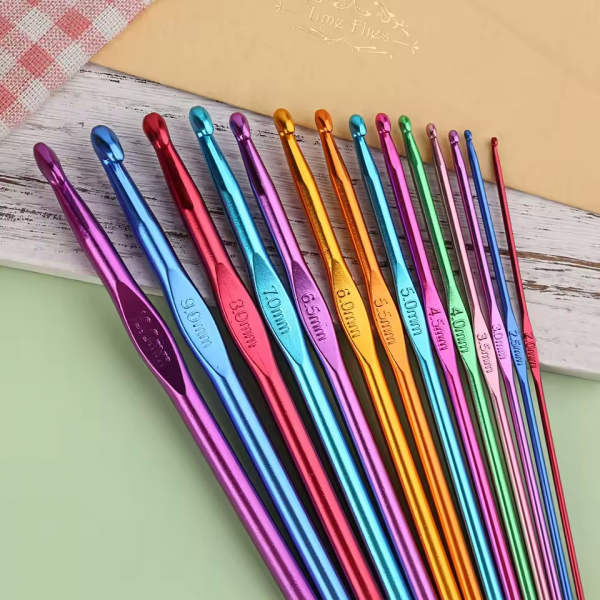 Aluminum crochet hooks